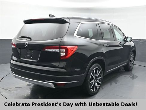 Used 2020 Honda Pilot Touring image 5