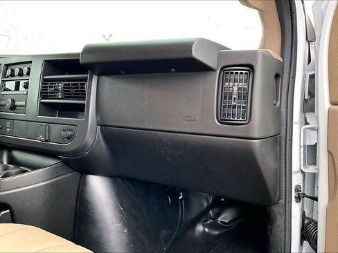 New 2026 Chevrolet Express 2500 image 20