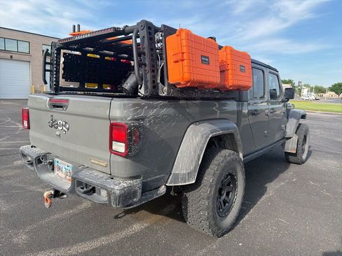 Used 2023 Jeep Gladiator Sport AWD/4WD image 5