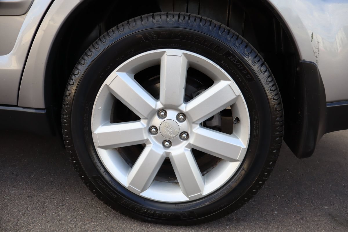 Used 2008 Subaru Outback 2.5i AWD/4WD image 40