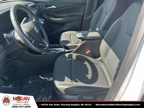 Certified 2024 Buick Encore GX Preferred FWD image 14