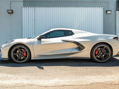 Used 2024 Chevrolet Corvette Stingray Convertible w/ 1LT RWD image 6
