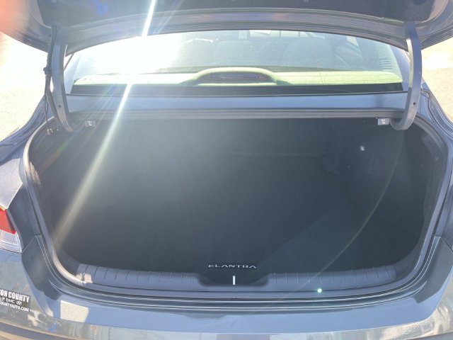 Certified 2024 Hyundai Elantra SEL FWD image 12