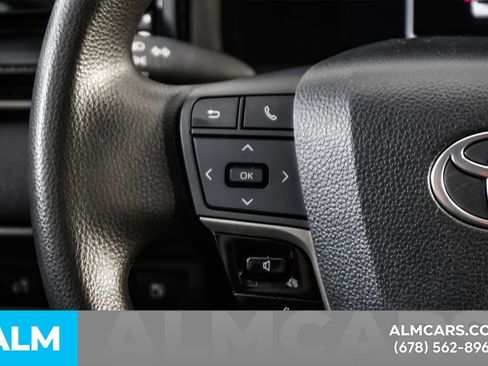 Used 2025 Toyota Camry LE image 25