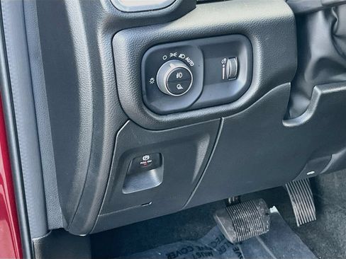 Used 2024 RAM 1500 Big Horn RWD image 10