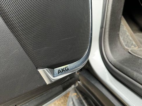 Used 2023 Cadillac Escalade Premium Luxury w/ LPO, Floor Liner Package image 10