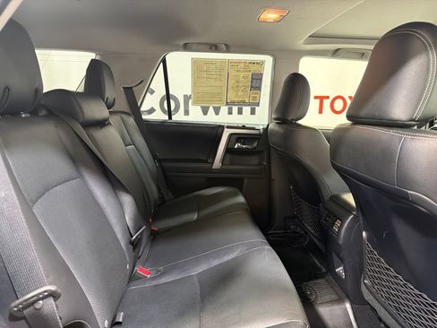 Used 2023 Toyota 4Runner Limited AWD/4WD image 13