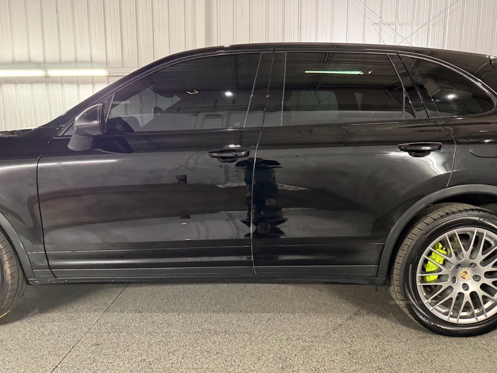 Used 2016 Porsche Cayenne S AWD/4WD image 14