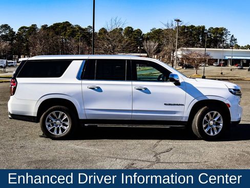 Used 2023 Chevrolet Suburban Premier image 9