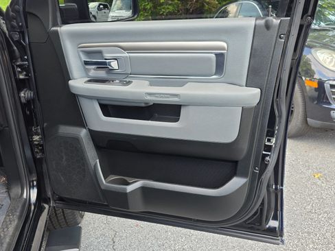Used 2019 RAM 1500 Warlock AWD/4WD image 29