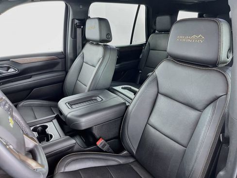 Used 2023 Chevrolet Tahoe High Country AWD/4WD image 31
