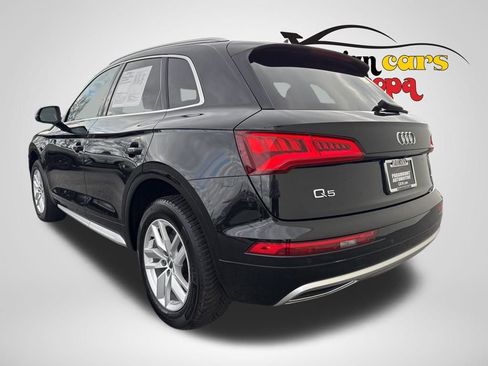 Used 2020 Audi Q5 2.0T Premium w/ Convenience Package image 5
