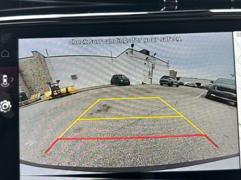 Used 2025 Kia Soul LX w/ LX Technology Package image 19