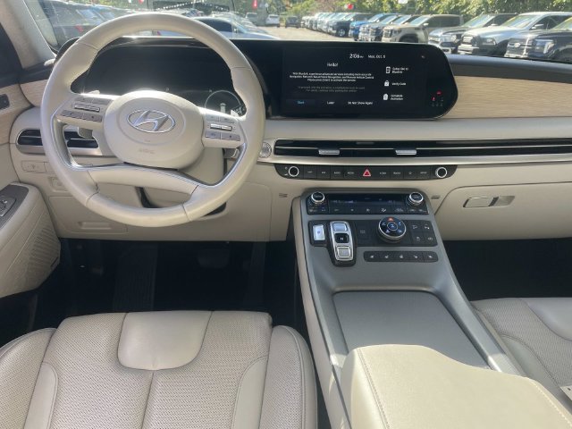 Used 2023 Hyundai Palisade Limited AWD/4WD image 15