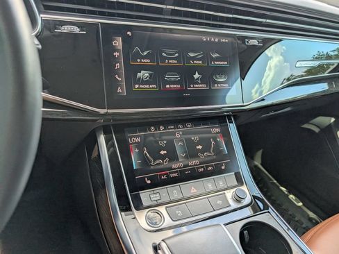Used 2023 Audi Q7 2.0T Premium w/ Convenience Package AWD/4WD image 28