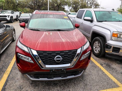 Used 2022 Nissan Rogue SL image 4