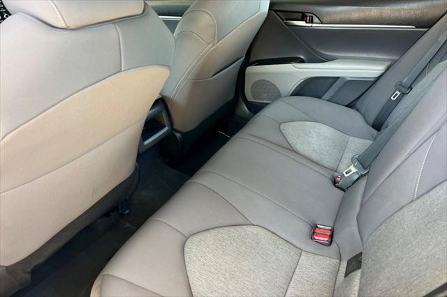 Certified 2022 Toyota Camry LE FWD image 4