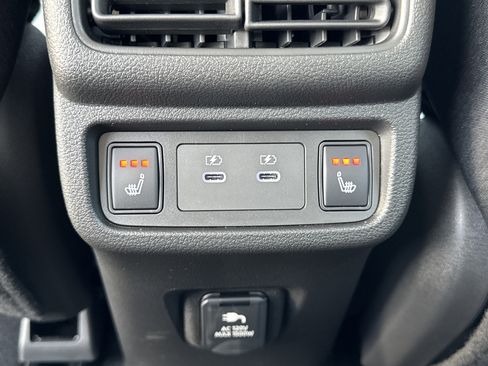 New 2026 Nissan Leaf Platinum+ image 13