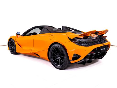 New 2027 McLaren 750S Spider RWD image 5