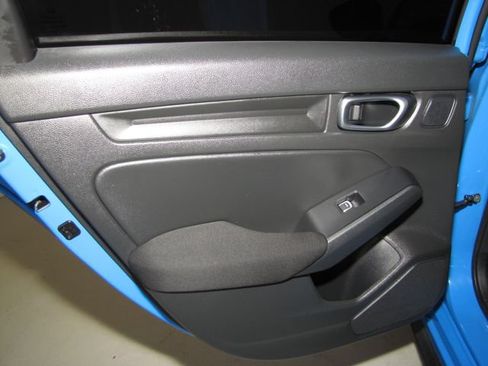 Used 2024 Honda Civic Sport image 13