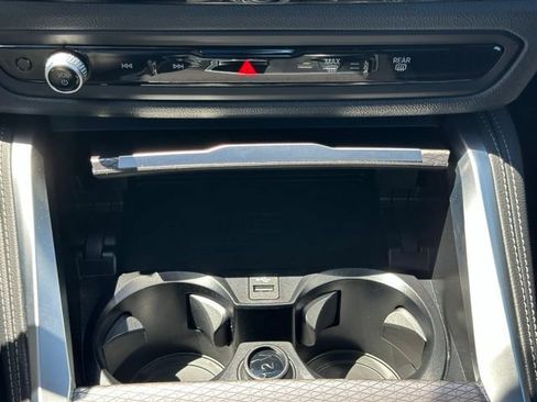 Used 2026 BMW M440i Coupe RWD image 18
