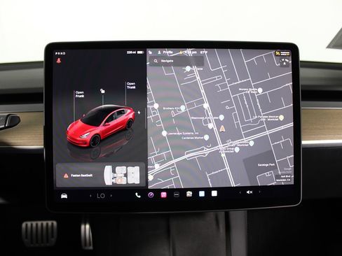 Used 2023 Tesla Model 3 Performance image 7