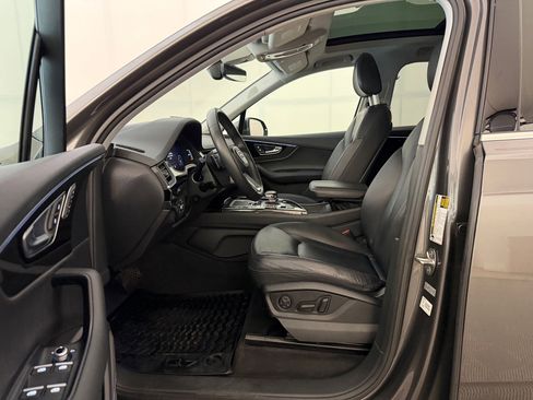 Used 2018 Audi Q7 3.0T Premium Plus w/ Premium Plus Package AWD/4WD image 5