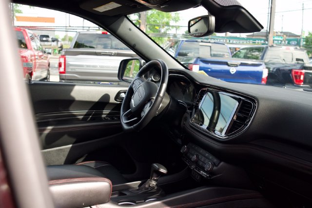 Used 2025 Dodge Durango GT AWD/4WD image 21
