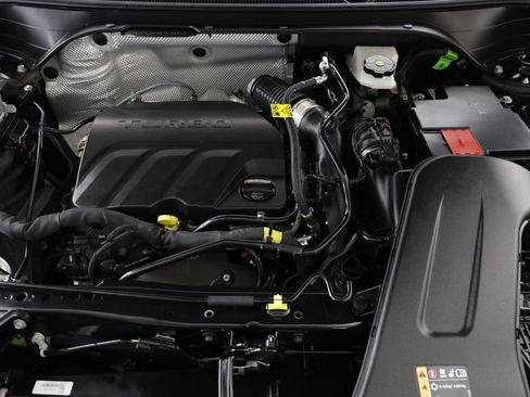 Used 2026 Buick Envista Avenir FWD image 22