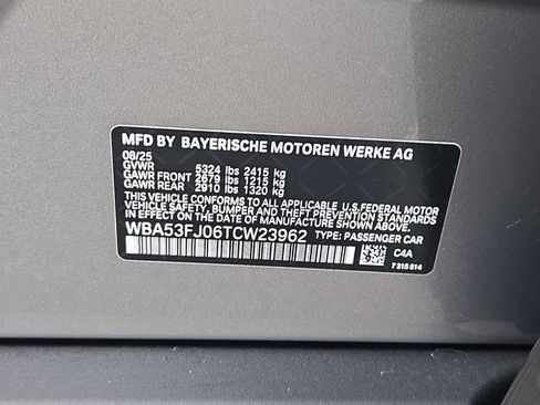 Used 2026 BMW 530i xDrive w/ Premium Package AWD/4WD image 11