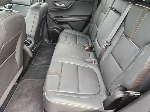 Used 2022 Chevrolet Blazer Premier w/ Enhanced Convenience Package image 32