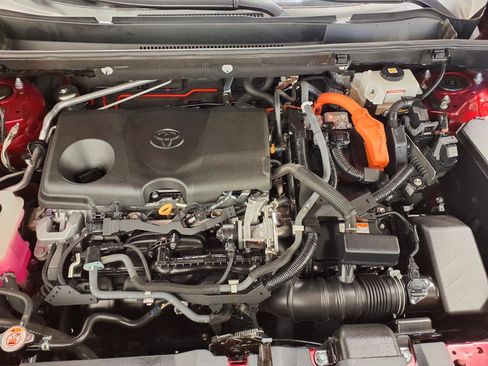 Used 2021 Toyota RAV4 XLE w/ Convenience Package image 31