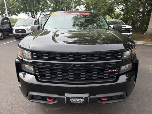 Used 2019 Chevrolet Silverado 1500 Custom Trail Boss w/ Custom Convenience Package image 3