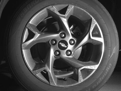 Used 2025 Chevrolet Trax LT w/ LT Convenience Package FWD image 14