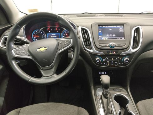 Used 2023 Chevrolet Equinox LT image 22