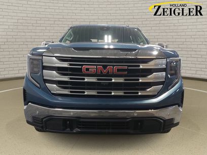 Used 2024 GMC Sierra 1500 SLE w/ Preferred Package