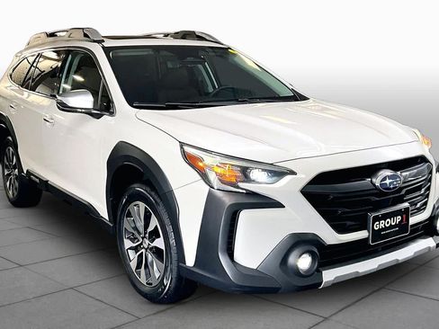 Used 2023 Subaru Outback Touring XT AWD/4WD image 3