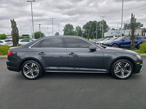 Used 2017 Audi A4 2.0T Premium Plus w/ Premium Plus Package AWD/4WD image 6