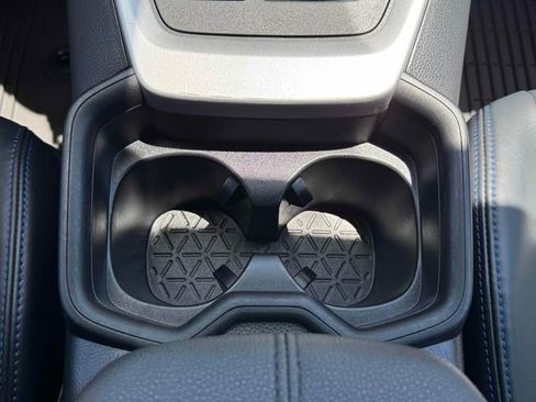 Used 2021 Toyota RAV4 XSE AWD/4WD image 5