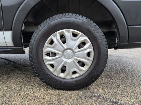 Used 2019 Ford Transit 150 130 Low Roof image 5