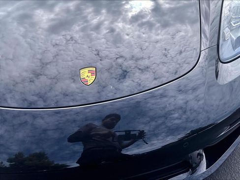 Used 2024 Porsche 718 Cayman RWD image 29