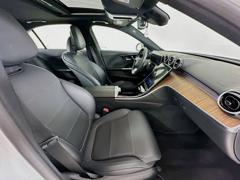 Used 2023 Mercedes-Benz C 300 Sedan image 28