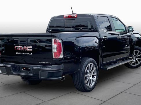 Used 2022 GMC Canyon Denali AWD/4WD image 13