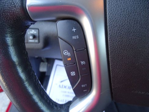Used 2014 Chevrolet Traverse AWD LTZ image 16