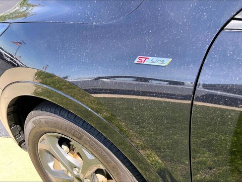 Used 2023 Ford Escape ST-Line AWD/4WD image 4