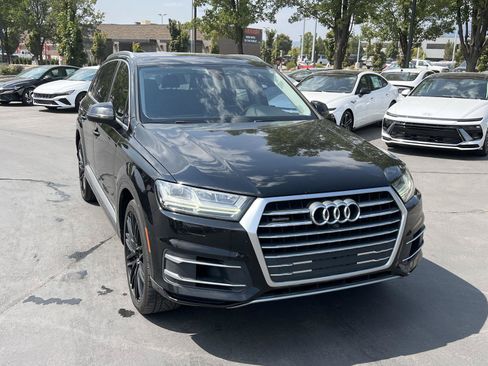 Used 2019 Audi Q7 3.0T Premium Plus AWD/4WD image 4