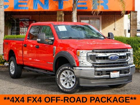 Used 2020 Ford F250 XLT w/ FX4 Off-Road Package AWD/4WD image 2