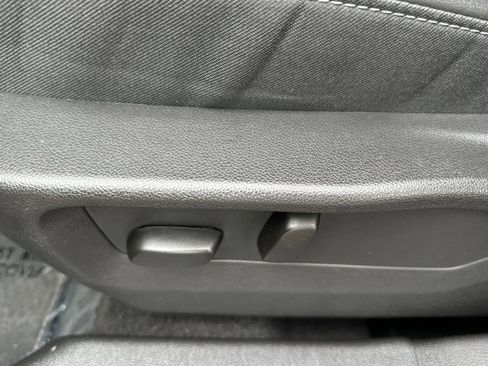 Certified 2023 Buick Envision Preferred image 12