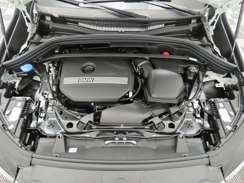 Used 2025 BMW X1 xDrive28i w/ Convenience Package image 30