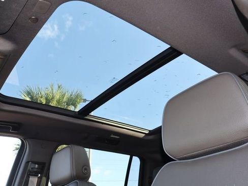 Certified 2022 GMC Yukon XL Denali image 29